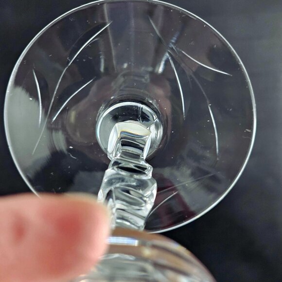 2 Seneca Elegant Optic Cut Floral Vines Wine Goblets 8" vintage stem leaves - Picture 5 of 14